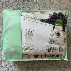 Dinosaur Quilt Queen Set